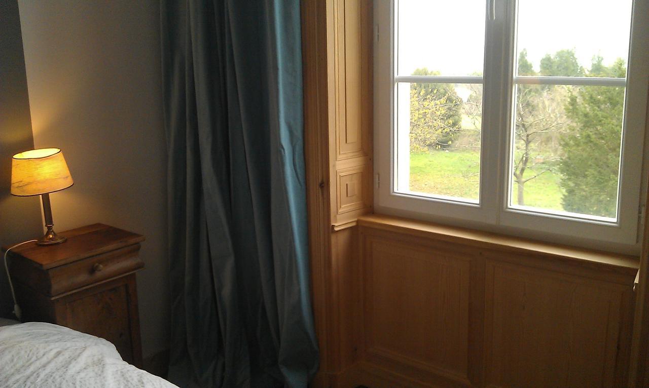 Bed and Breakfast Le Dojo Du Plessis Mareuil  Номер фото